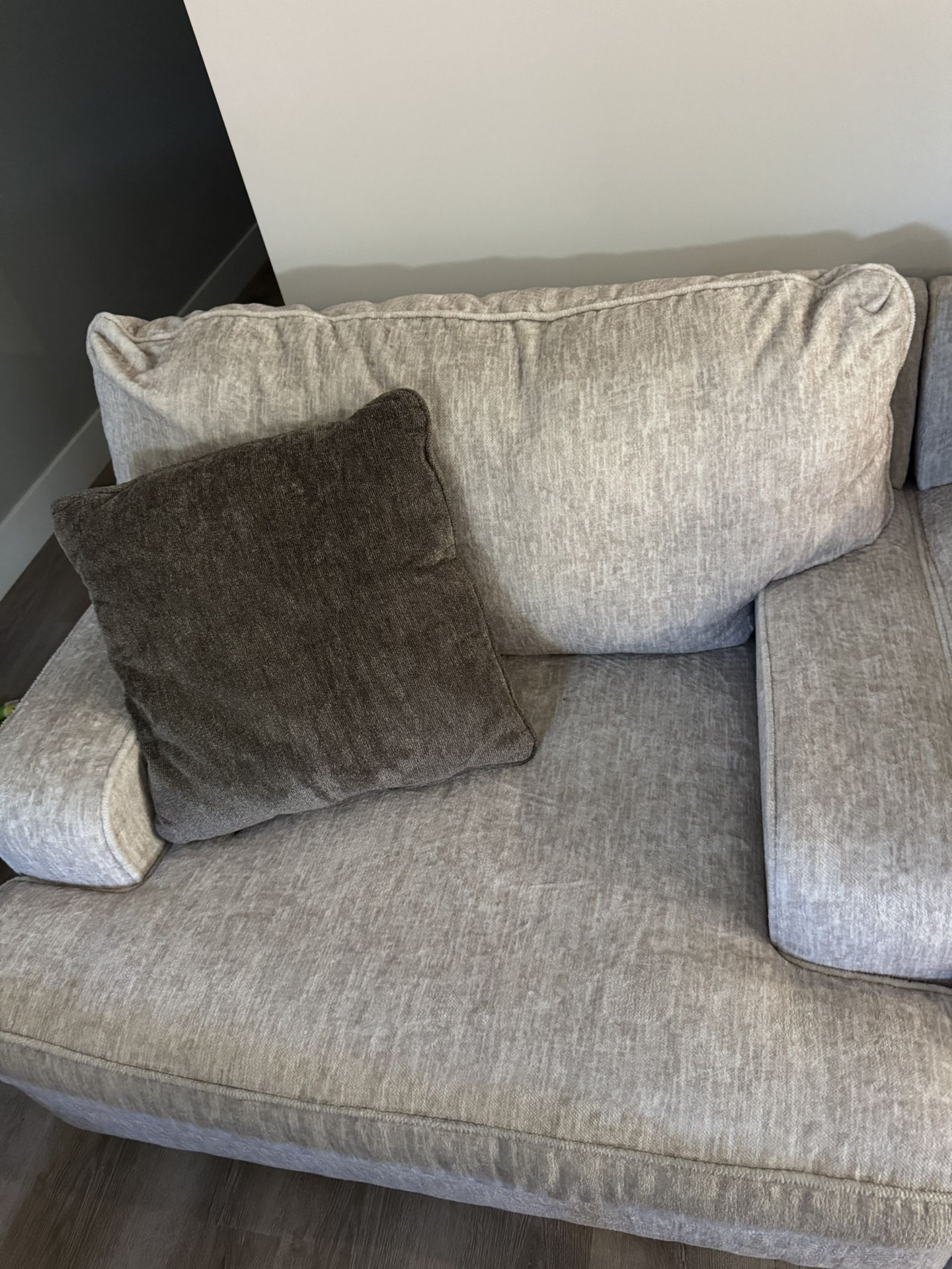 3-piece Sofa Set VERY GOOD CONDITION