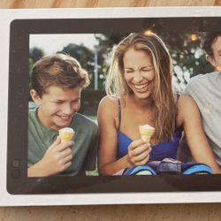 Brand New Nixplay Seed Digital Photo Display-Great Christmas Gift….