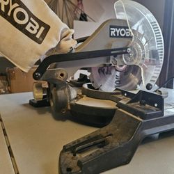 Miter Saw 