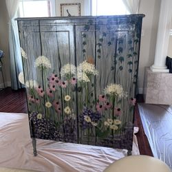Hand Painted Cabinet/Hutch
