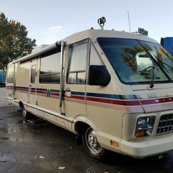 1987 Winnebago 