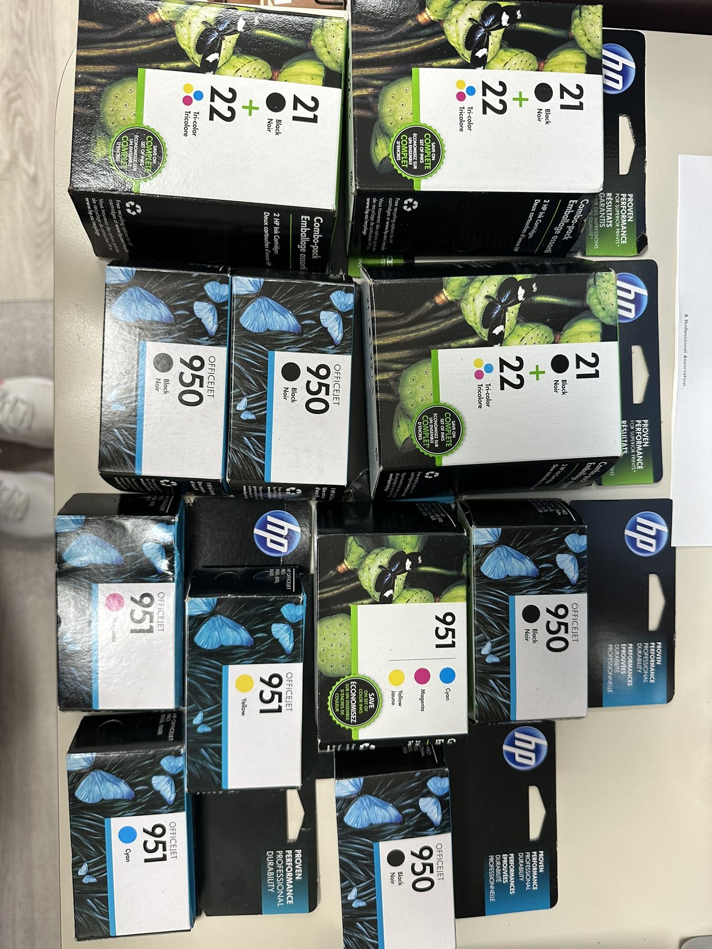 Lot of HP Ink