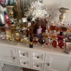 Selling Perfumes 