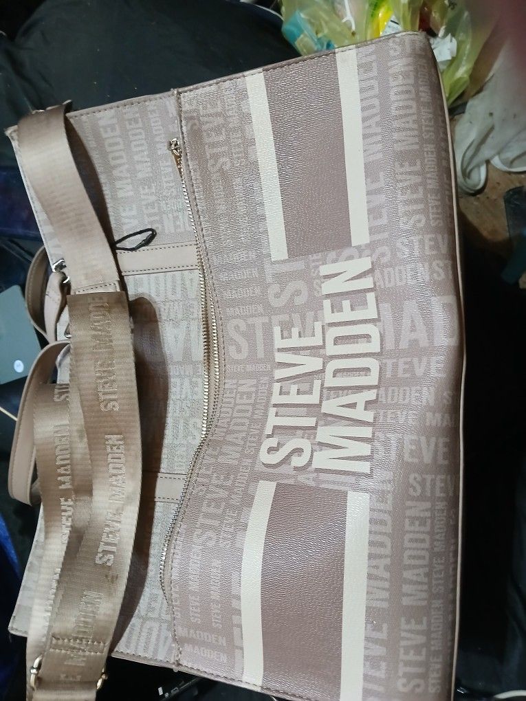 Large Steve Madden Bag