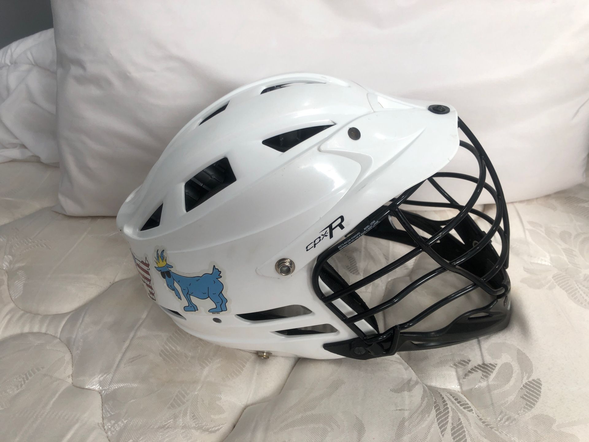 CPXR Lacrosse Youth Helmet - Good Condition