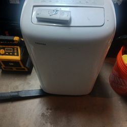 Toshiba  Portable AC Unit