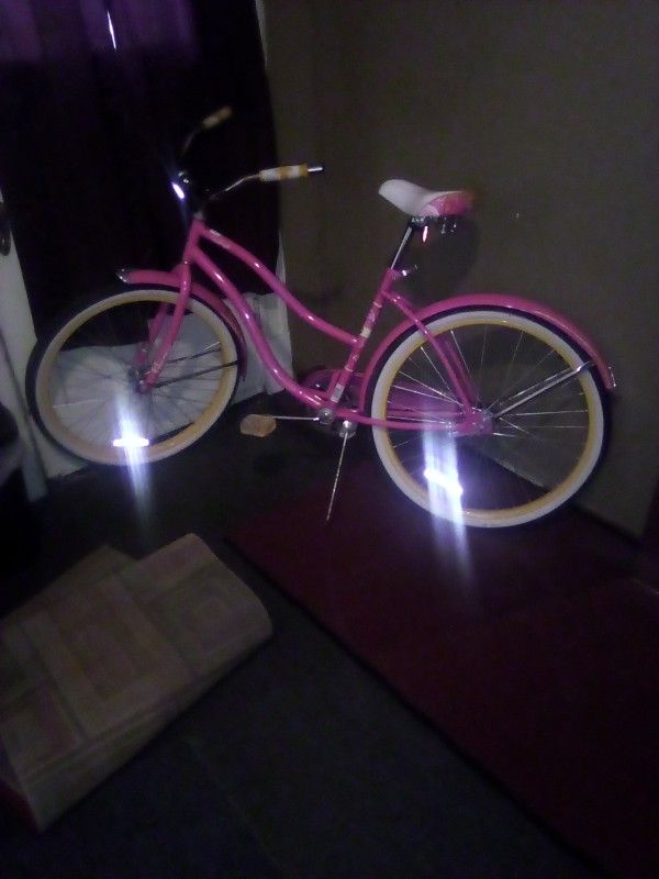 26" Pink Huffy