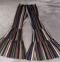 Multicolor Flare Leggings – Size XL