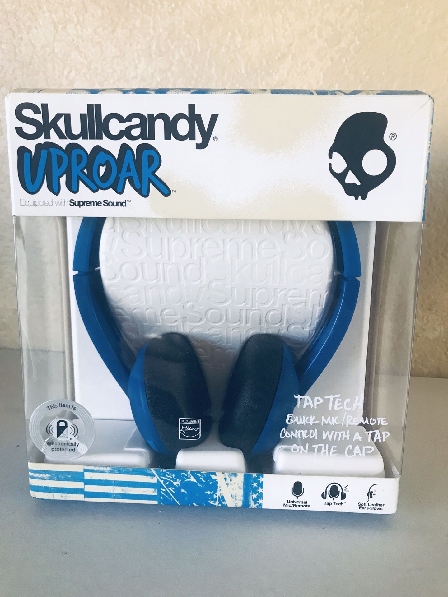Skullcandy Uproar On Ear WIRED Headphones Blue NEW