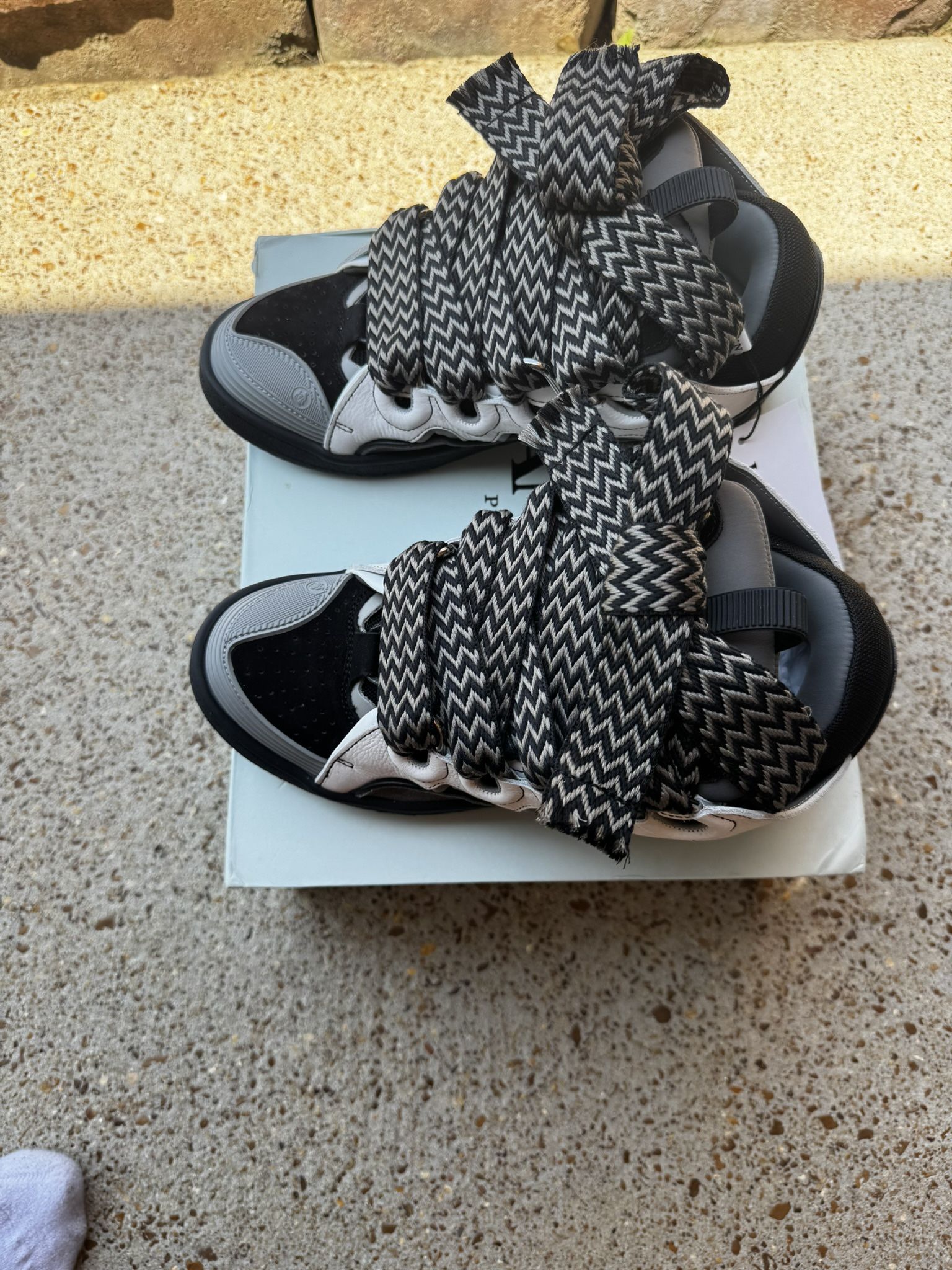 Lanvin Curb Sneakers Size 41 - Black/White - New in Box
