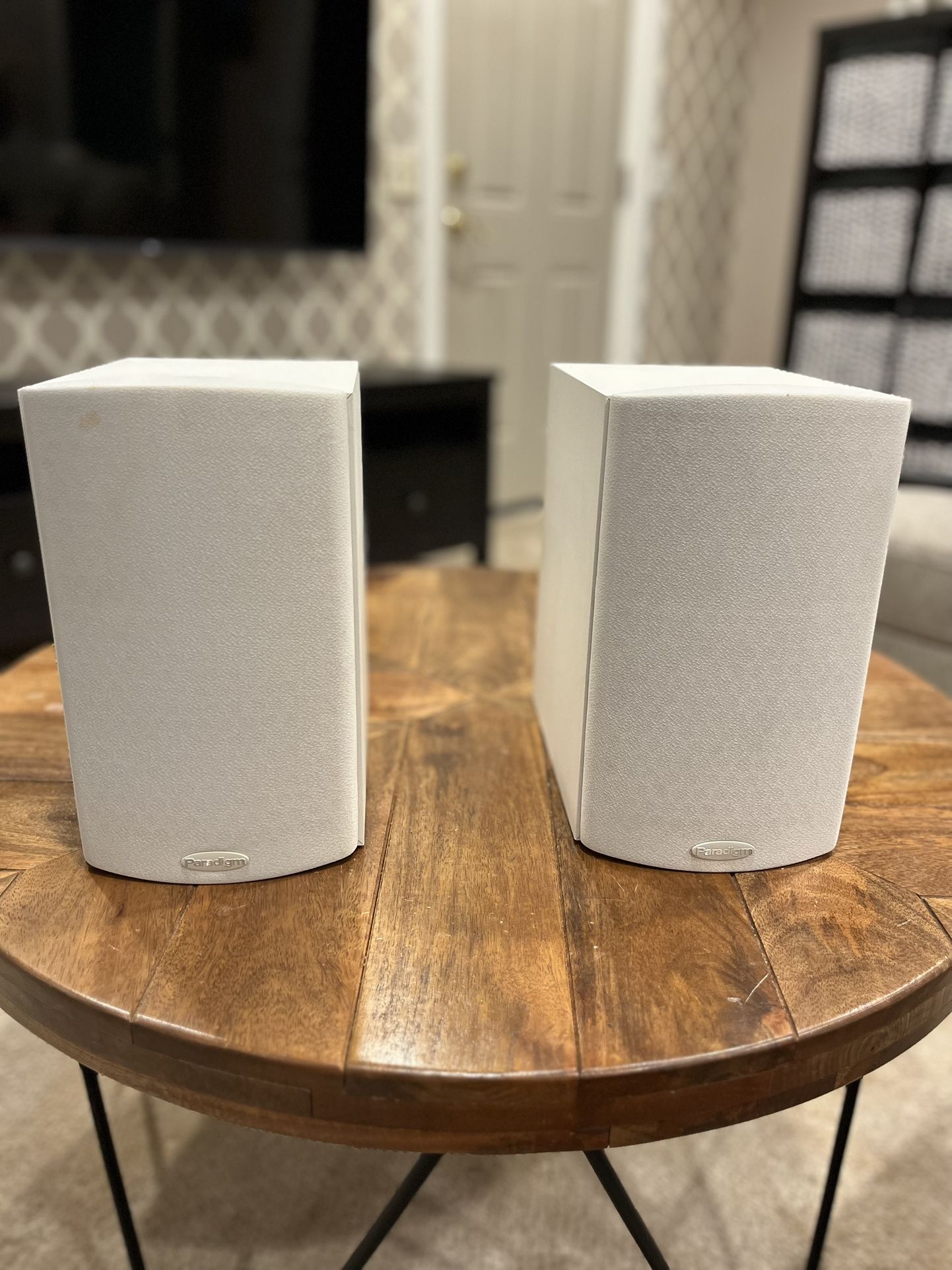 Paradigm Atom V6 Speakers -White