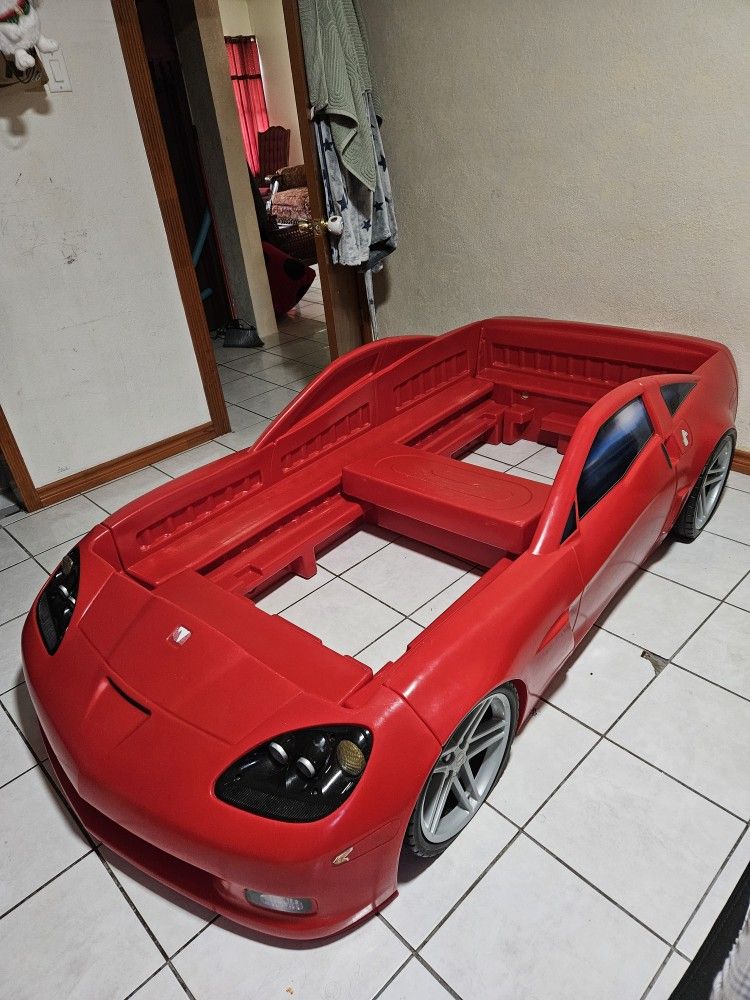 Corvette Twin Bed