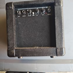 Hollinger BC-08 guitar amplifier.  8-watt practice combo amp