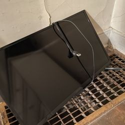 Insignia TV