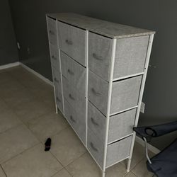 Cloth And Metal Storage Rack 