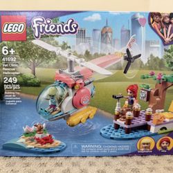 Lego Friends Vet Clinic Rescue Helicopter 41692