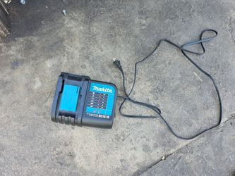 Makita charger DC18SD