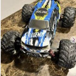 Brand new Very Big LAEGENDARY 1:10 Scale 4x4 Off-Road RC Truck - Hobby Grade Brushed Motor Truck