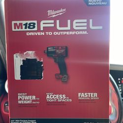 Milwaukee M18 Fuel 1/2” Mid Torque Impact Wrench