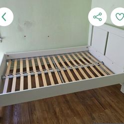 Bed Wood