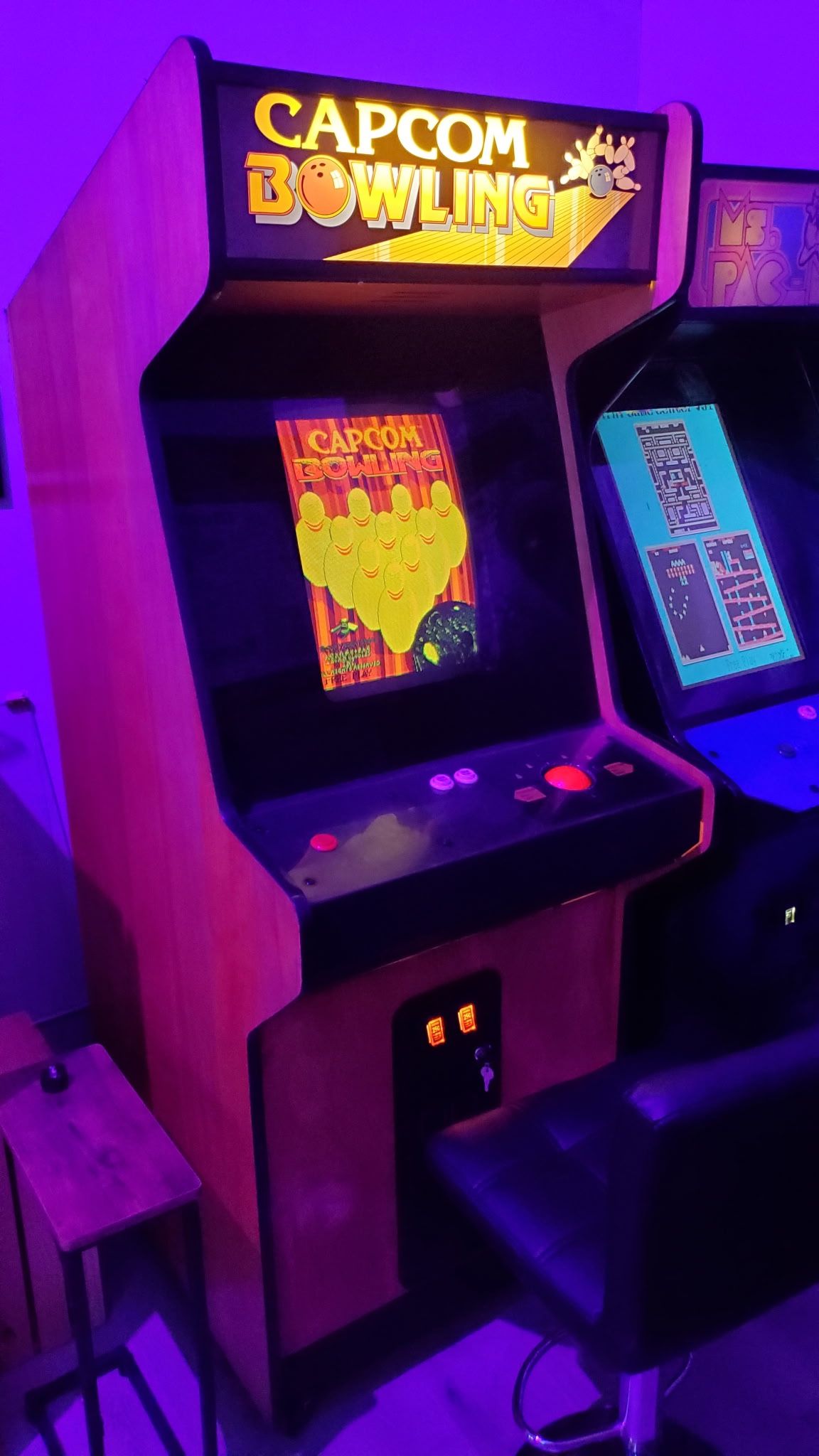 Capcom Bowling Arcade Machine