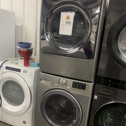 WASHER AND DRYER 