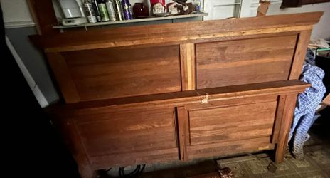 Real Wood Headboard & Footboard – Built Like It Owes You Money