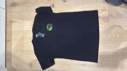 Salty crew T-shirt