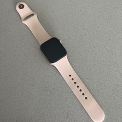 Apple watch series hotsell 4 rose gold refurbished