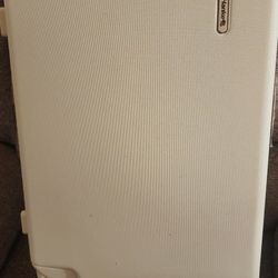 20 Inch Hardside Hanke Carryon