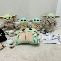 Huge Baby Yoda Lot of 11 items. Includes Star Wars The Mandalorian The Child Real Moves Mattel Plush & Disney Visa Lithos, Star Wars The Mandalorian B