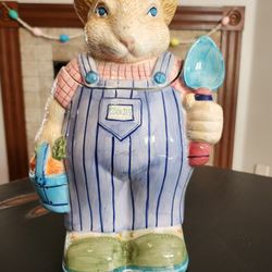 Vintage Peter The Rabbit Farmer Ceramic 12" Cookie Jar