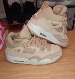 Jordan 4s