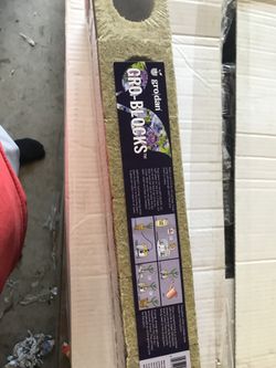 Grow boxes