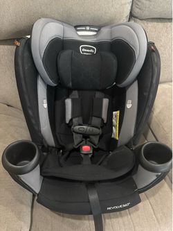 Even Flo revolve360 car seat with base