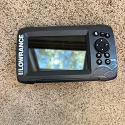 Lowerance Hook 5 fish finder