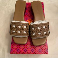 Tory Burch beige basket weave sandals