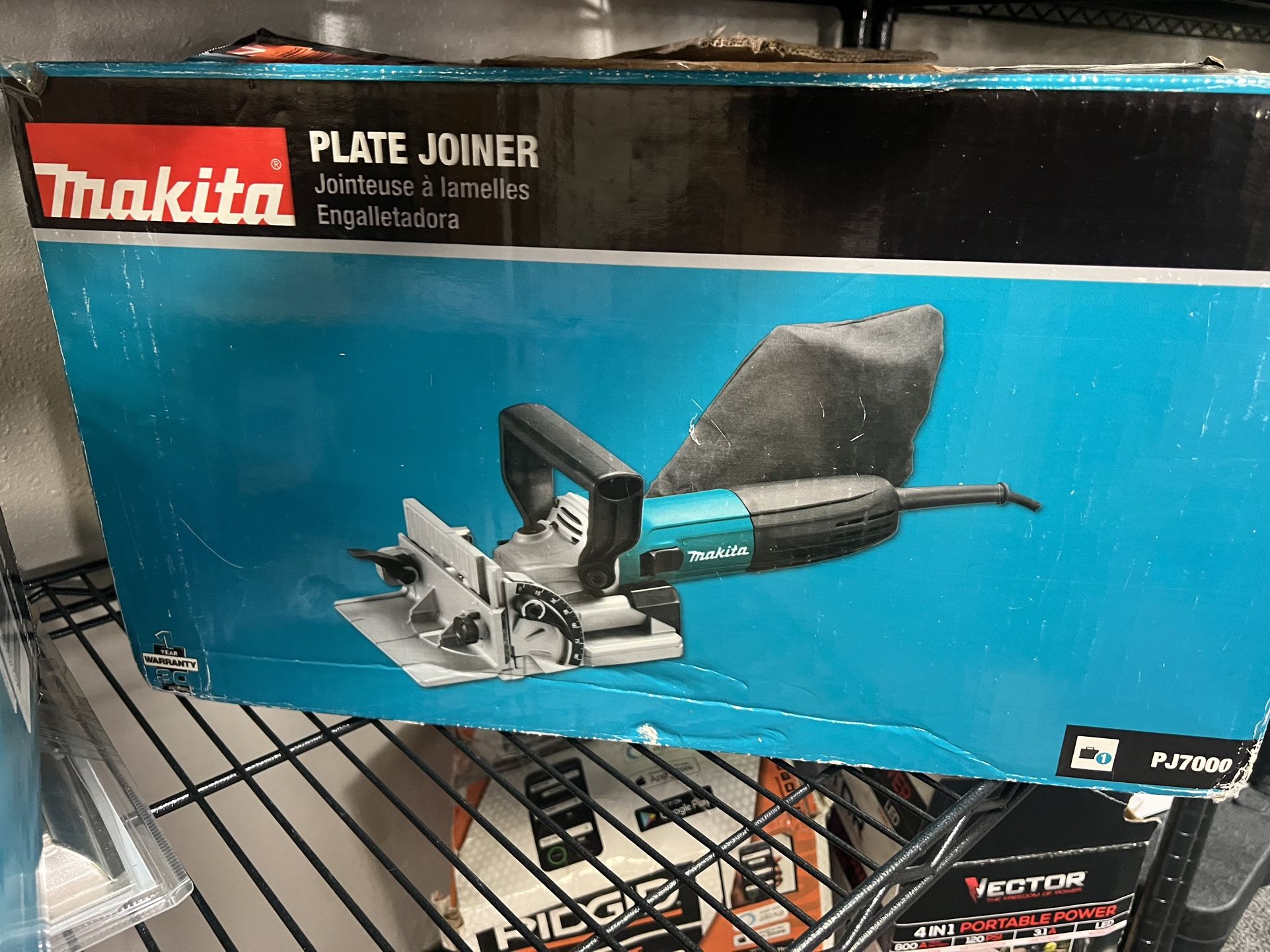 Makita 6 Amp Corded Plate Joiner with Dust Bag