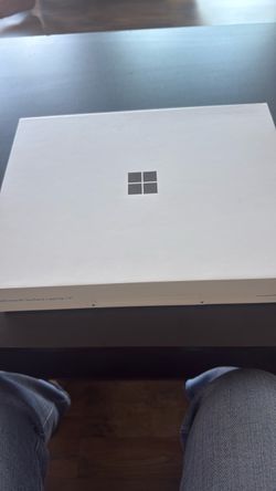 Microsoft Surface Laptop 13