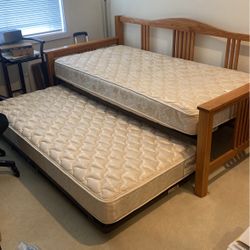 Twin Trundle Bed Solid Wood Frame With Mattresses 