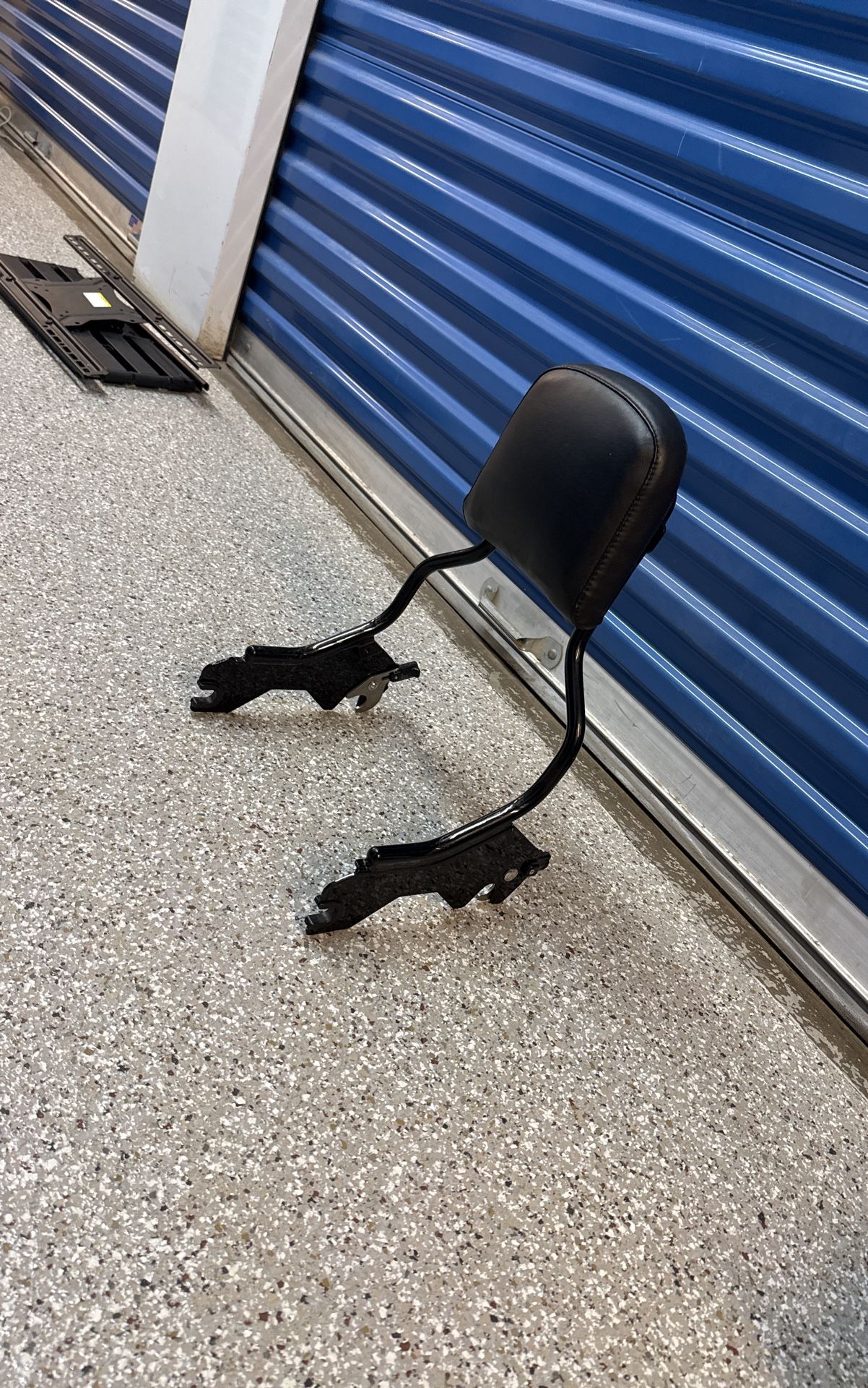 Sissy bar For 2021 FXLRS