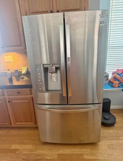 LG refrigerator