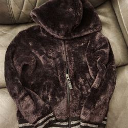 Warm And Cozy Fur Jacket With Hoodie In Great Condition Size 6x