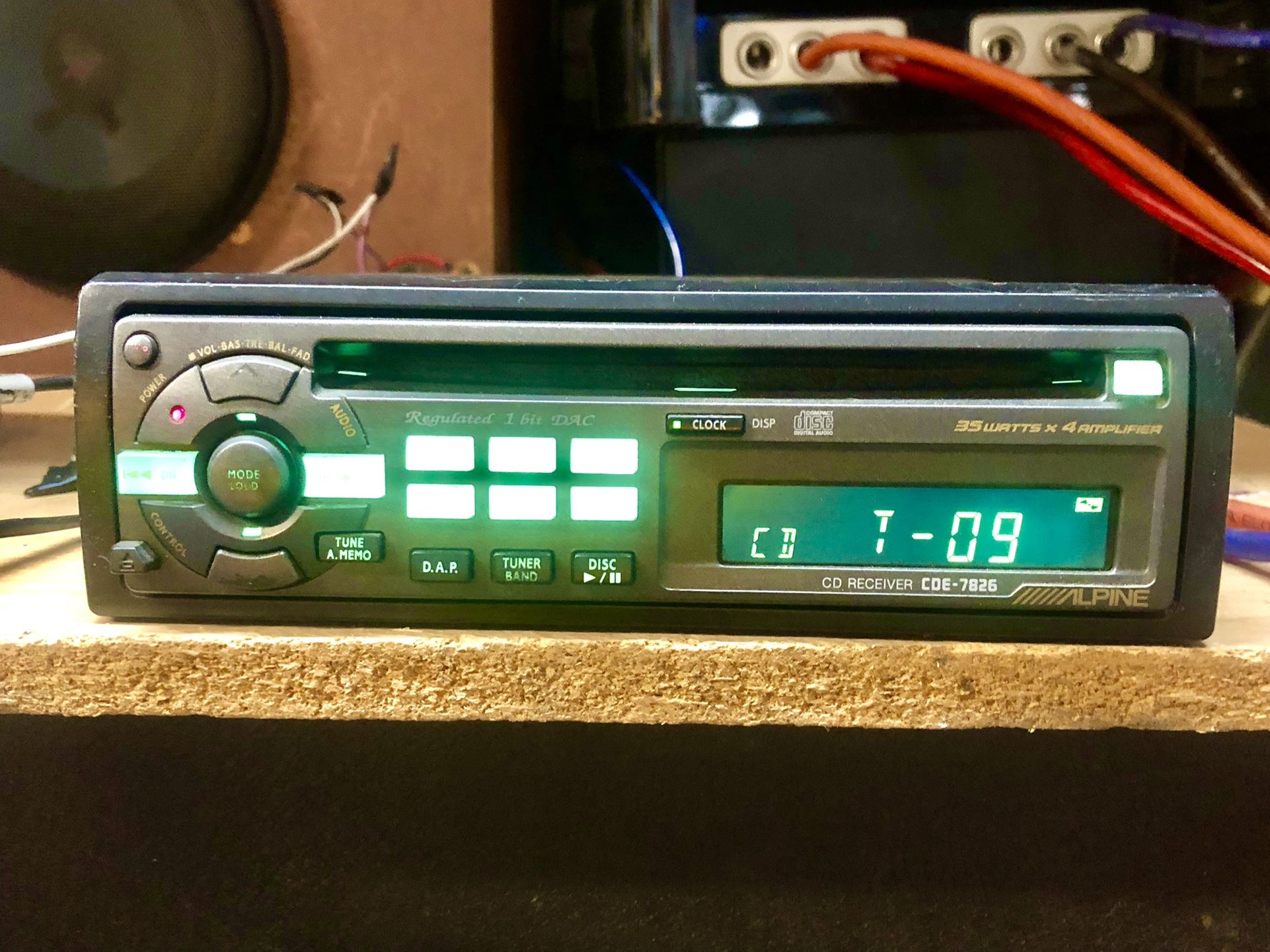 VTG” Old School Alpine CDE-7828 CD Player Receiver Car Stereo Head Unit