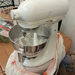 KitchenAid KSM90 Stand Mixer 300 Watts 4.5 Quart