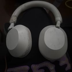 Sony XM-5 Headphones (Used)