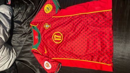 Portugal home 2004 Ronaldo