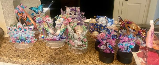 Diamond Art Table Art