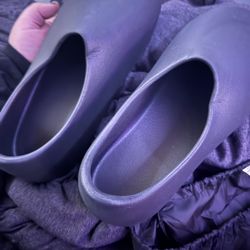 Yeezy slides