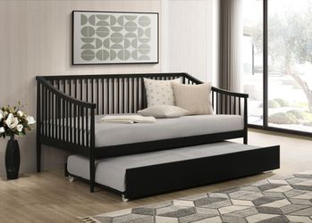 Delgado Black Windsor Twin Wood Daybed with Trundle